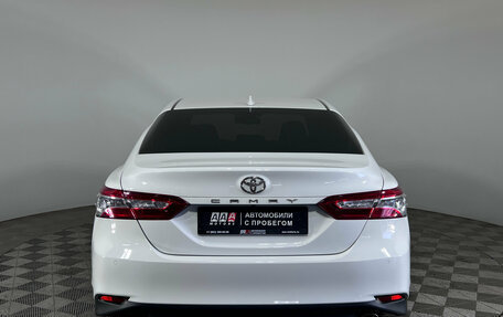 Toyota Camry, 2021 год, 3 150 000 рублей, 7 фотография
