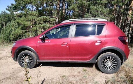 Renault Sandero II рестайлинг, 2017 год, 800 000 рублей, 7 фотография