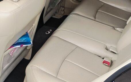 Infiniti G, 2011 год, 1 480 000 рублей, 9 фотография