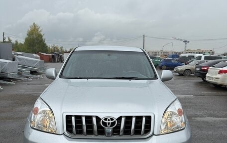 Toyota Land Cruiser Prado 120 рестайлинг, 2006 год, 1 550 000 рублей, 2 фотография