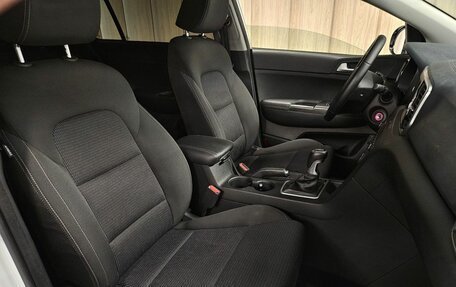 KIA Sportage IV рестайлинг, 2018 год, 2 270 000 рублей, 19 фотография