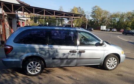 Dodge Caravan IV, 2004 год, 700 000 рублей, 3 фотография