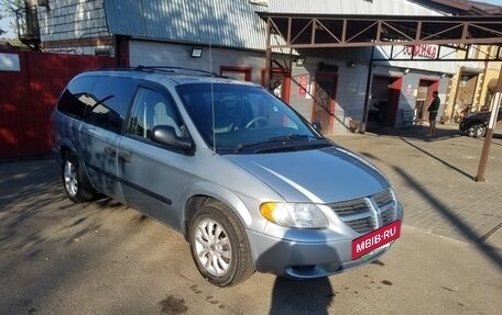 Dodge Caravan IV, 2004 год, 700 000 рублей, 4 фотография