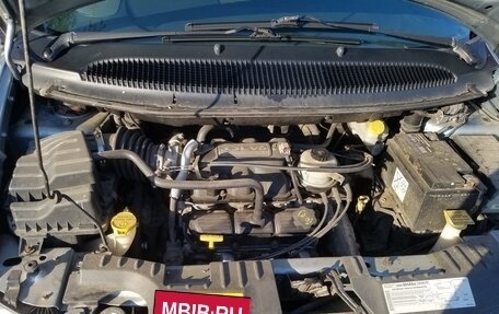 Dodge Caravan IV, 2004 год, 700 000 рублей, 14 фотография