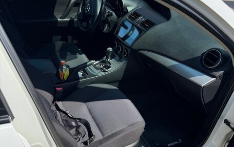 Mazda 3, 2011 год, 825 000 рублей, 10 фотография