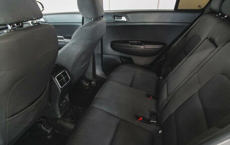 KIA Sportage IV рестайлинг, 2016 год, 1 890 000 рублей, 10 фотография