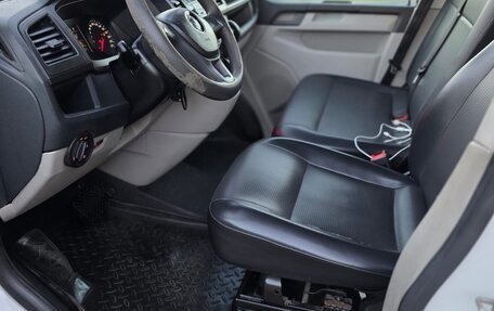 Volkswagen Transporter T6 рестайлинг, 2019 год, 2 250 000 рублей, 7 фотография