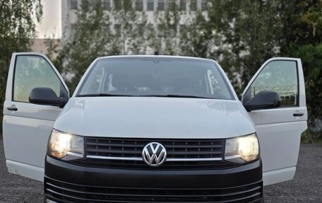 Volkswagen Transporter T6 рестайлинг, 2019 год, 2 250 000 рублей, 12 фотография