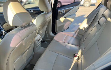 Infiniti Q50 I рестайлинг, 2017 год, 2 200 000 рублей, 11 фотография