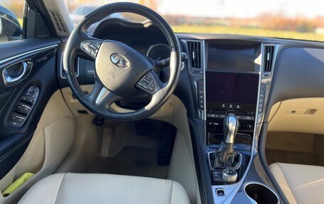 Infiniti Q50 I рестайлинг, 2017 год, 2 200 000 рублей, 16 фотография