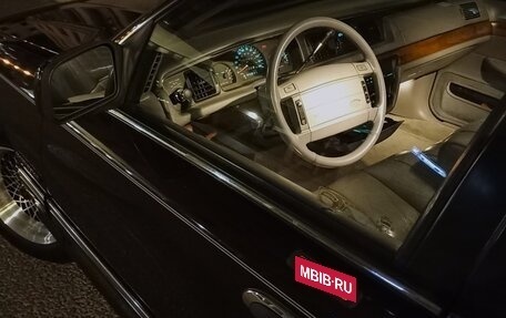 Ford Crown Victoria II, 1993 год, 2 500 000 рублей, 4 фотография