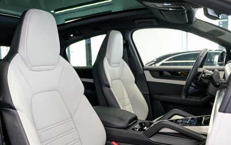 Porsche Cayenne III, 2026 год, 19 690 000 рублей, 2 фотография