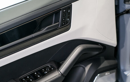 Porsche Cayenne III, 2026 год, 19 690 000 рублей, 14 фотография