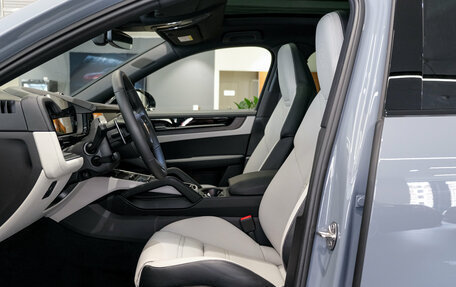 Porsche Cayenne III, 2026 год, 19 690 000 рублей, 12 фотография