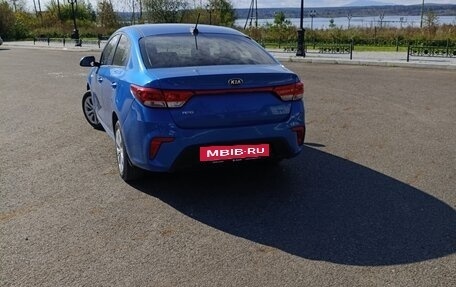 KIA Rio IV, 2018 год, 880 000 рублей, 8 фотография
