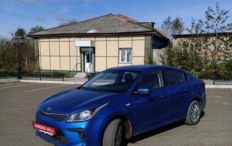 KIA Rio IV, 2018 год, 880 000 рублей, 7 фотография