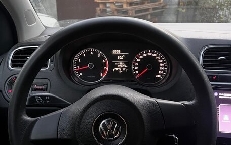 Volkswagen Polo VI (EU Market), 2013 год, 460 000 рублей, 3 фотография