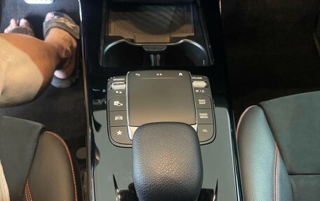 Mercedes-Benz CLA, 2021 год, 2 670 000 рублей, 17 фотография