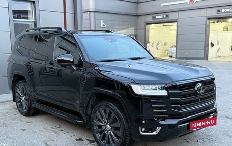 Toyota Land Cruiser, 2023 год, 10 990 000 рублей, 2 фотография