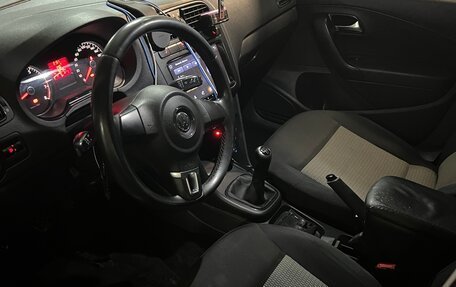 Volkswagen Polo VI (EU Market), 2011 год, 890 000 рублей, 7 фотография