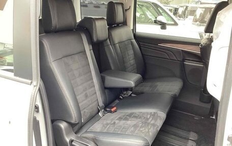 Mitsubishi Delica D:5 I, 2023 год, 2 890 001 рублей, 27 фотография