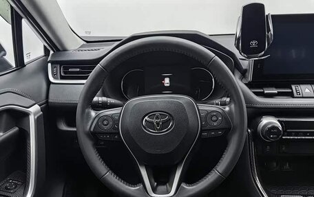 Toyota RAV4, 2022 год, 3 350 999 рублей, 11 фотография