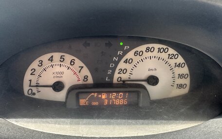 Toyota FunCargo, 2003 год, 480 000 рублей, 7 фотография
