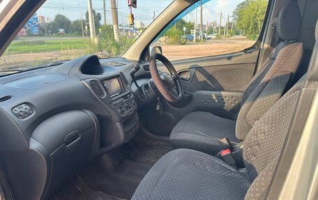 Toyota FunCargo, 2003 год, 480 000 рублей, 9 фотография