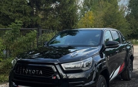 Toyota Hilux VIII, 2023 год, 7 050 000 рублей, 1 фотография
