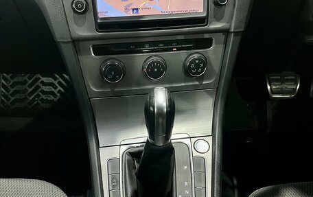Volkswagen Golf VII, 2014 год, 999 000 рублей, 23 фотография