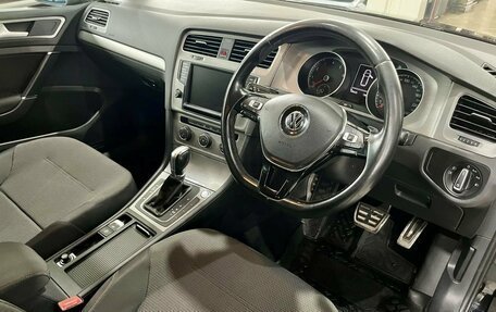 Volkswagen Golf VII, 2014 год, 999 000 рублей, 21 фотография
