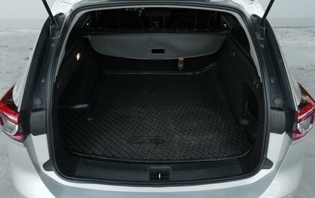 Opel Insignia II рестайлинг, 2019 год, 1 450 000 рублей, 23 фотография