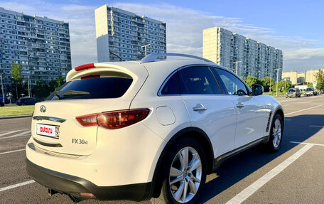 Infiniti FX II, 2013 год, 1 799 000 рублей, 4 фотография