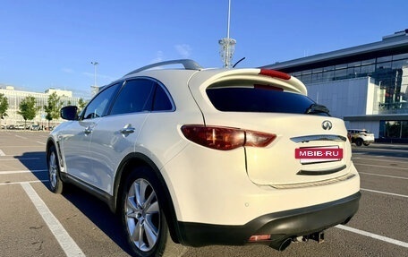 Infiniti FX II, 2013 год, 1 799 000 рублей, 6 фотография