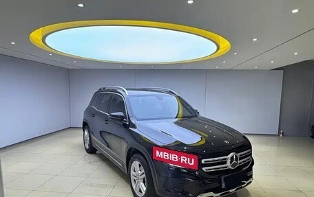 Mercedes-Benz GLB, 2022 год, 2 045 000 рублей, 3 фотография