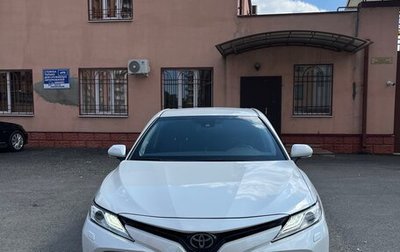 Toyota Camry, 2020 год, 2 300 000 рублей, 1 фотография