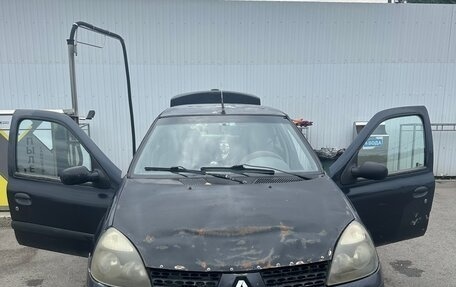 Renault Symbol I, 2004 год, 130 000 рублей, 1 фотография