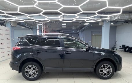 Toyota RAV4, 2016 год, 2 250 000 рублей, 5 фотография