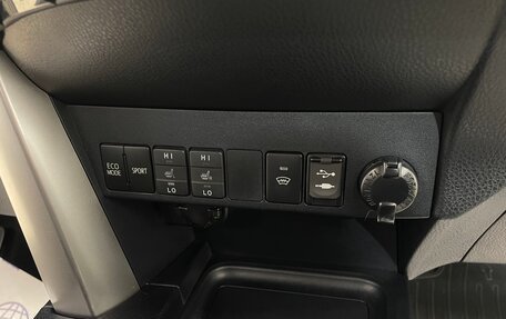 Toyota RAV4, 2016 год, 2 250 000 рублей, 19 фотография