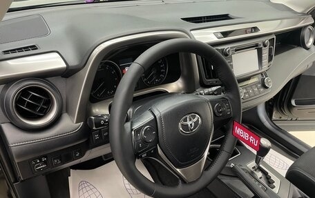 Toyota RAV4, 2016 год, 2 250 000 рублей, 13 фотография