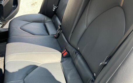 Toyota Camry, 2020 год, 2 300 000 рублей, 11 фотография