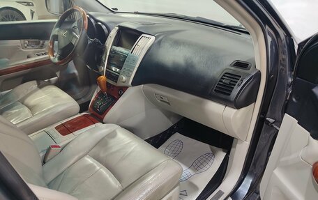 Lexus RX II рестайлинг, 2003 год, 1 250 000 рублей, 15 фотография