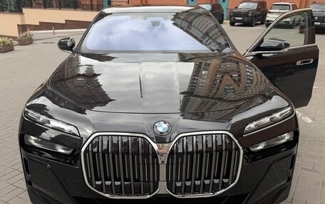 BMW 7 серия, 2023 год, 12 600 000 рублей, 8 фотография