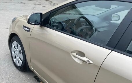 KIA Rio III рестайлинг, 2013 год, 800 000 рублей, 3 фотография