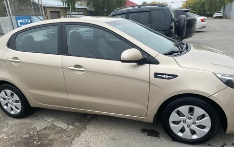 KIA Rio III рестайлинг, 2013 год, 800 000 рублей, 4 фотография