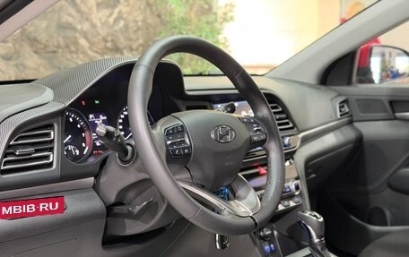 Hyundai Elantra VI рестайлинг, 2019 год, 2 128 000 рублей, 7 фотография