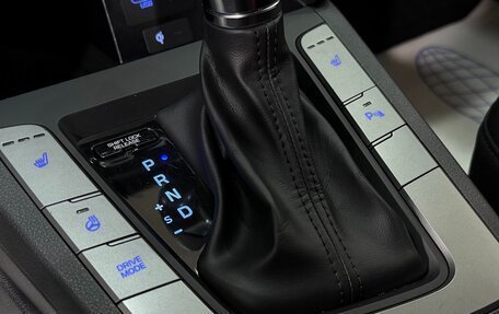 Hyundai Elantra VI рестайлинг, 2019 год, 2 128 000 рублей, 17 фотография