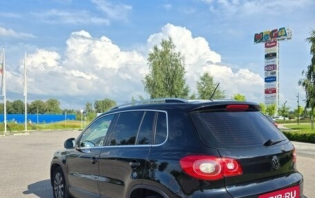 Volkswagen Tiguan I, 2010 год, 875 000 рублей, 3 фотография