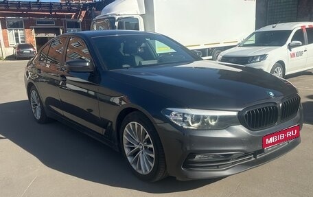 BMW 5 серия, 2017 год, 3 300 000 рублей, 1 фотография