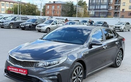 KIA Optima IV, 2019 год, 1 920 000 рублей, 3 фотография
